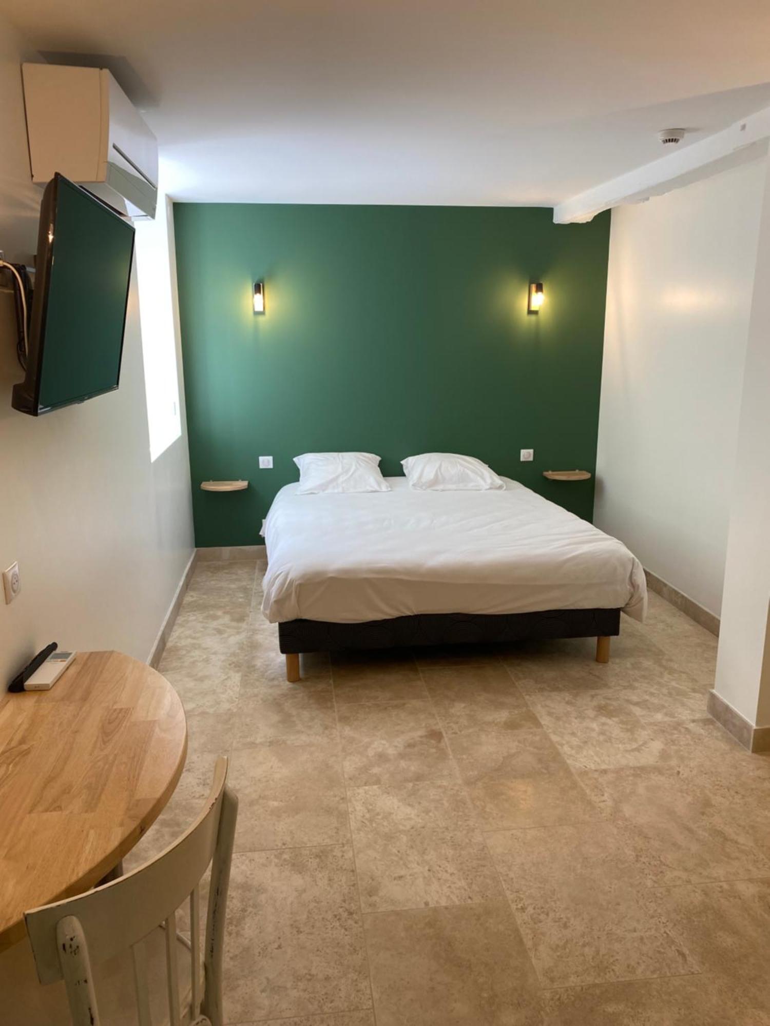 Hotel La Clef Des Champs Jugeals-Nazareth Pokój zdjęcie